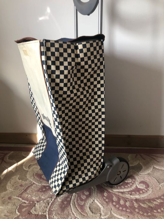 Carucior cumparaturi piata Gimi superezistent, superincapator, pliabil