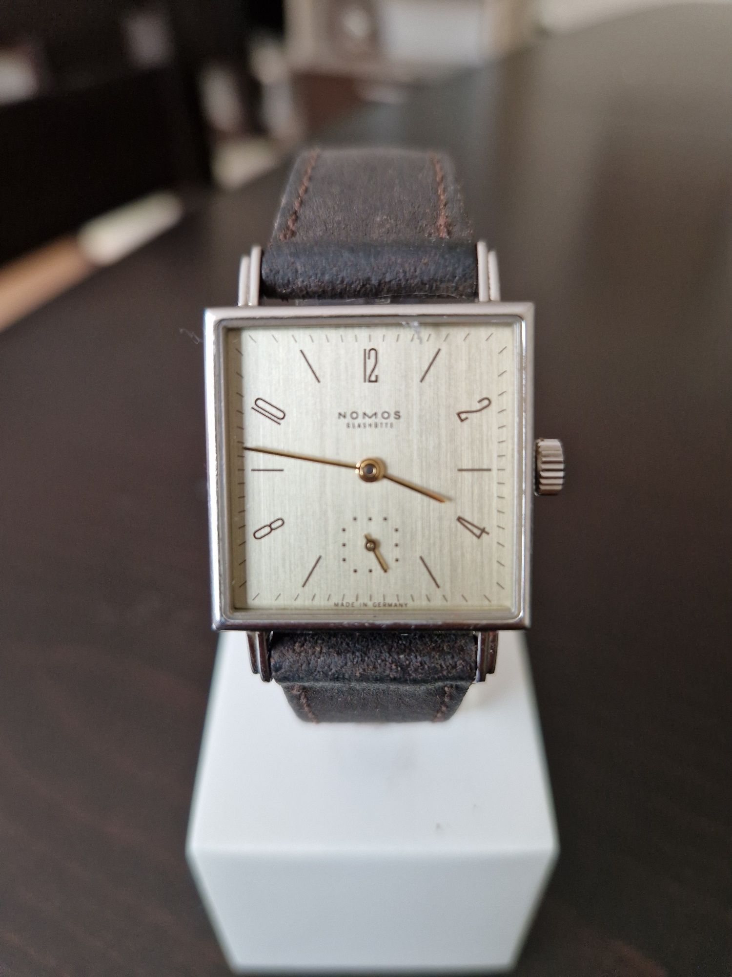 Рядък антикварен немски колекционерски часовник Nomos- Glashutte