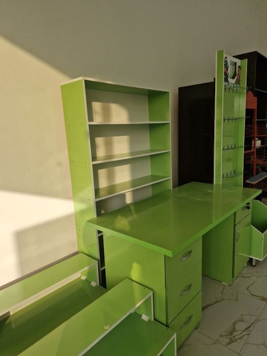 Мебель сотилади