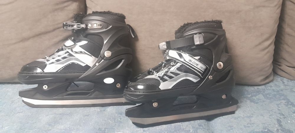 Коньки раздвижные новые