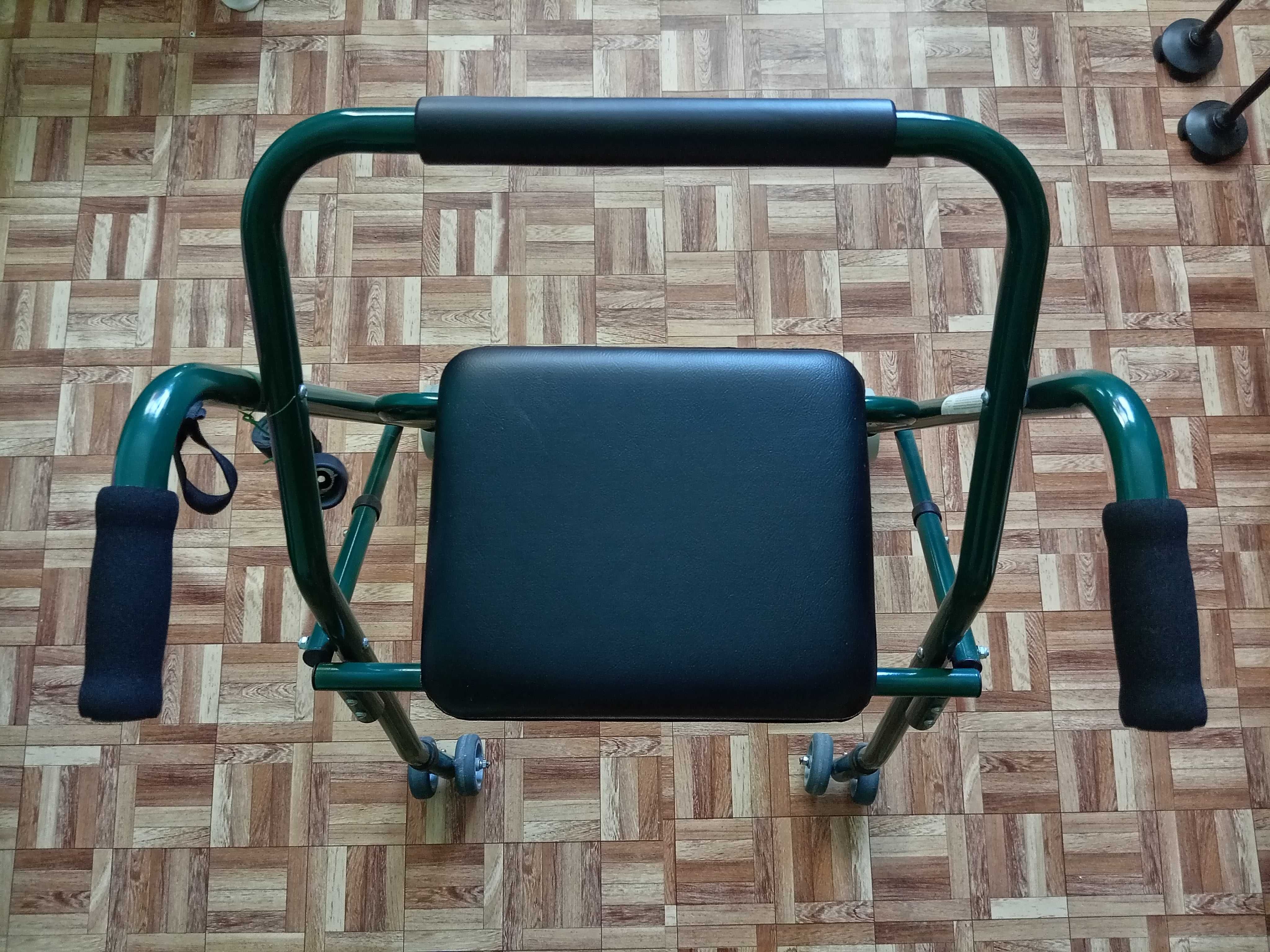 Vand scaun cu 8 roti pentru deplasare pentru seniori