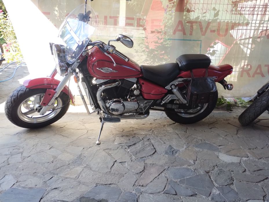 Suzuki VZ 800 Marauder 1996