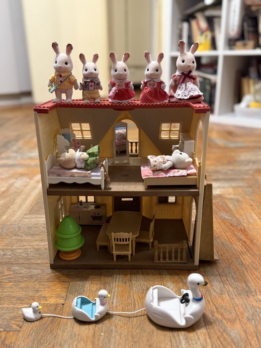 Căsuță de păpuși Sylvanians