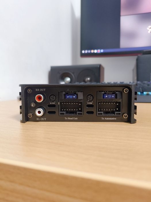 Усилвател за кола мултимедия