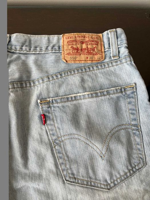 Джинсы  Levi Strauss