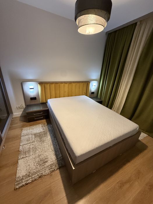 Pat Dormitor Elegant | 2 noptiere + Somiera + Saltea