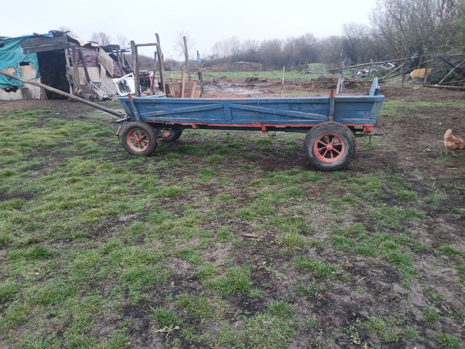 De vânzare și la schimb cu