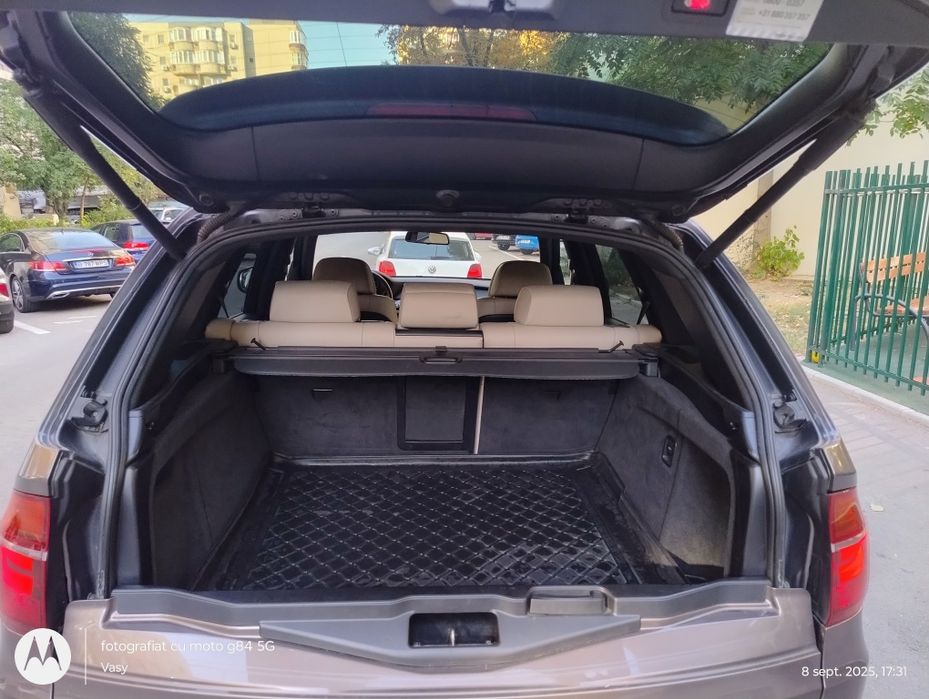 BMW X5 xDrive 40d (5 butoane)