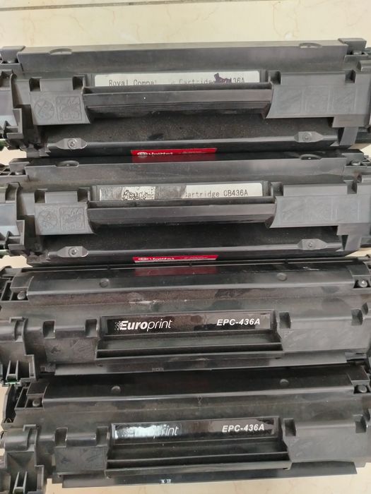 Картриджи продам