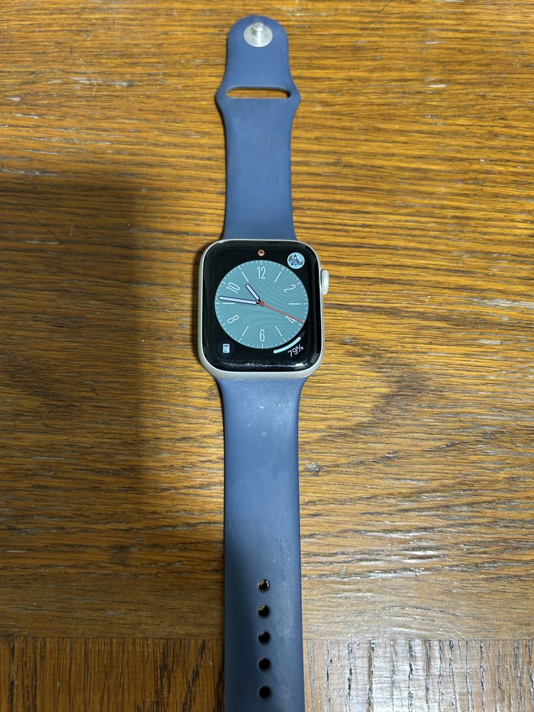 Продавам apple wafch se2 44mm