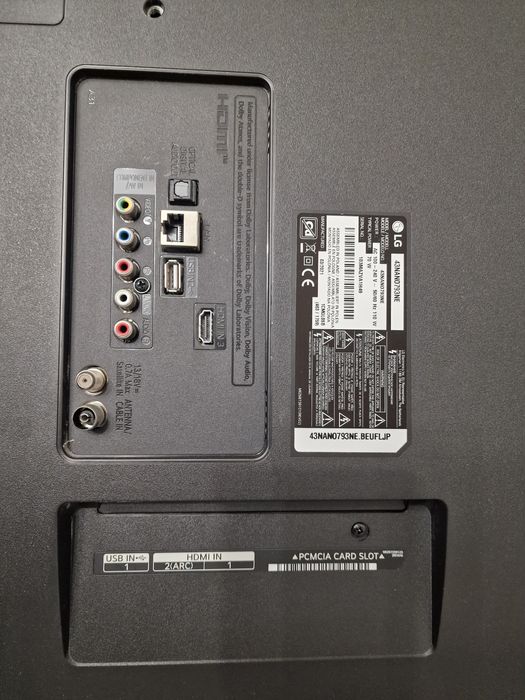 Televizor LG NanoCell 108cm, 4K UHD