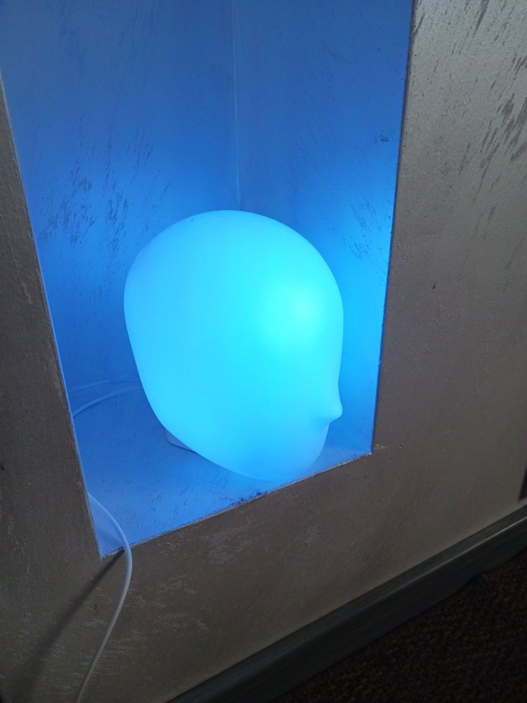 LED нощна лампа със 7 цвята