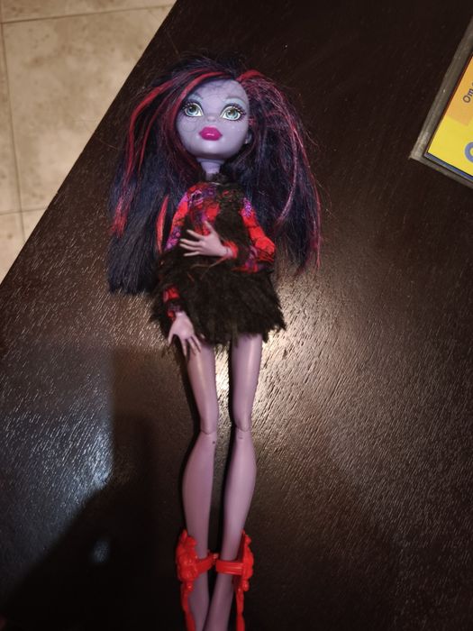Monster high doll g1