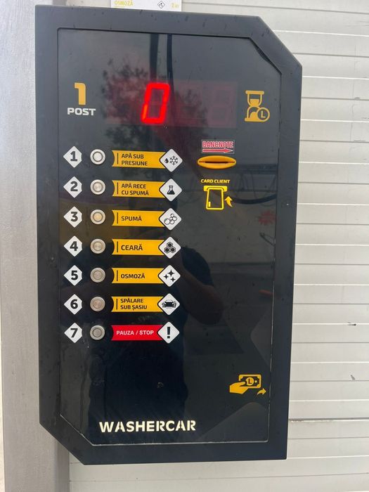 Spalatorii auto self service si echipamente