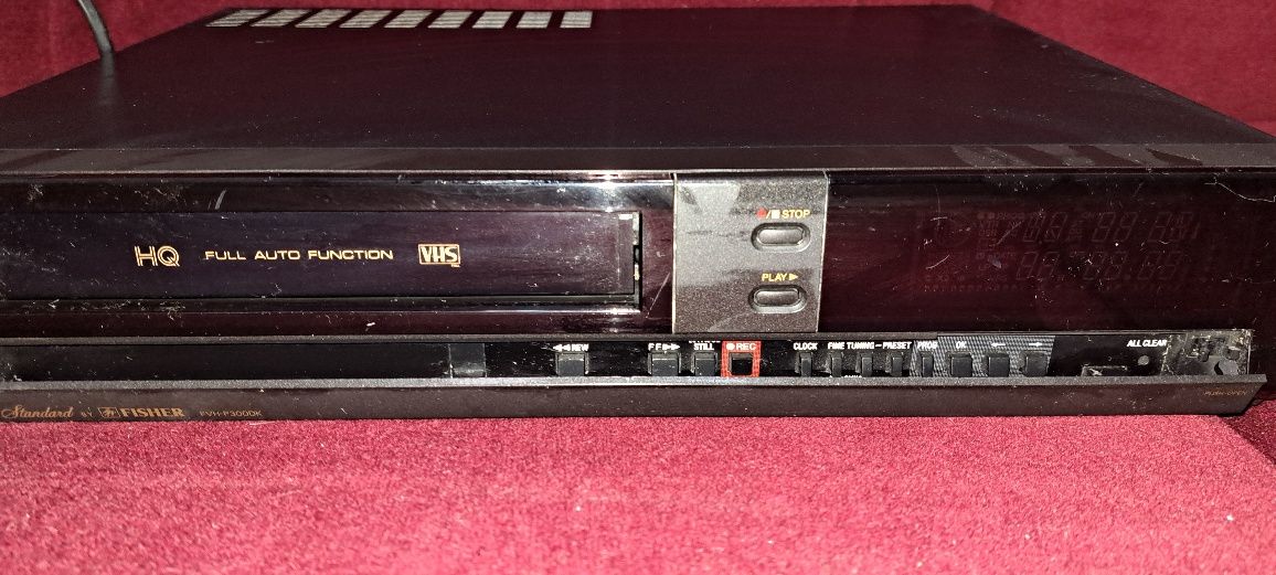 Видеорекорд FISHER FVH-P3000DK