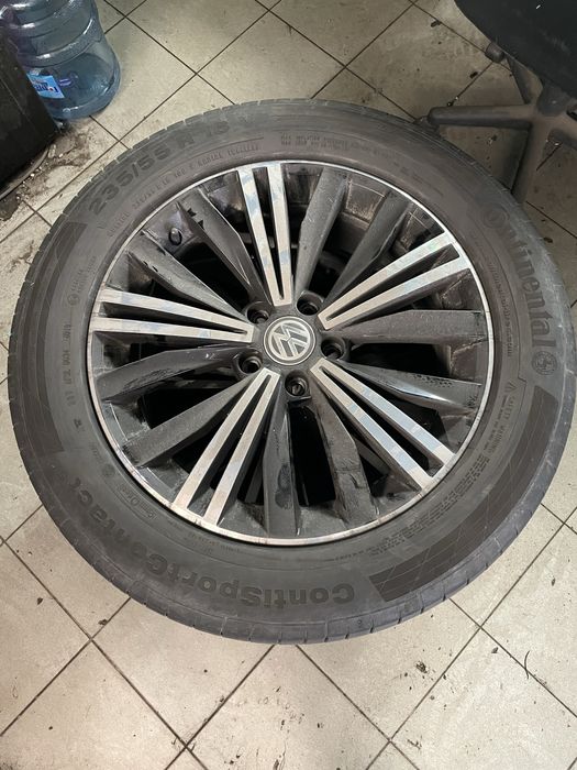Летни гуми Continental 235/55 18 ContiSportContact