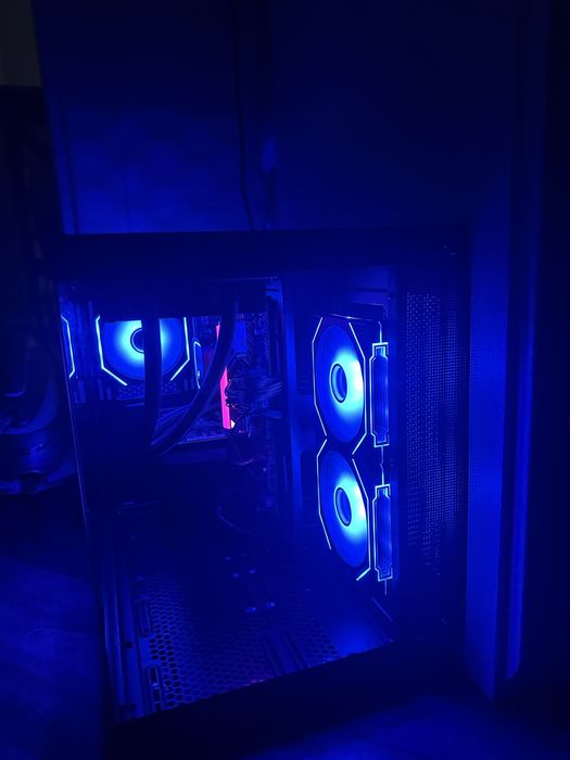 Pc gaiming cu widows