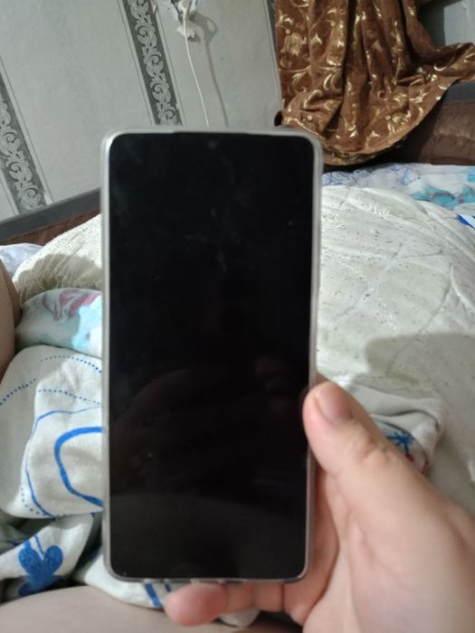 Продам телефон новый