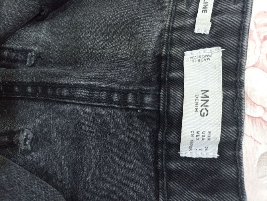 Джинсовые брюки б/у за 1 000 тг