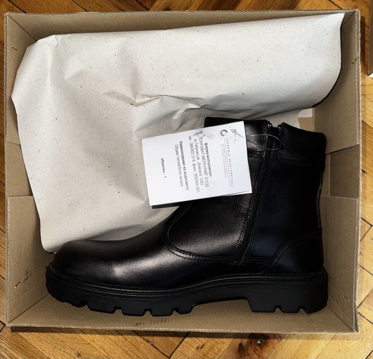 Обувки половинки летни 45