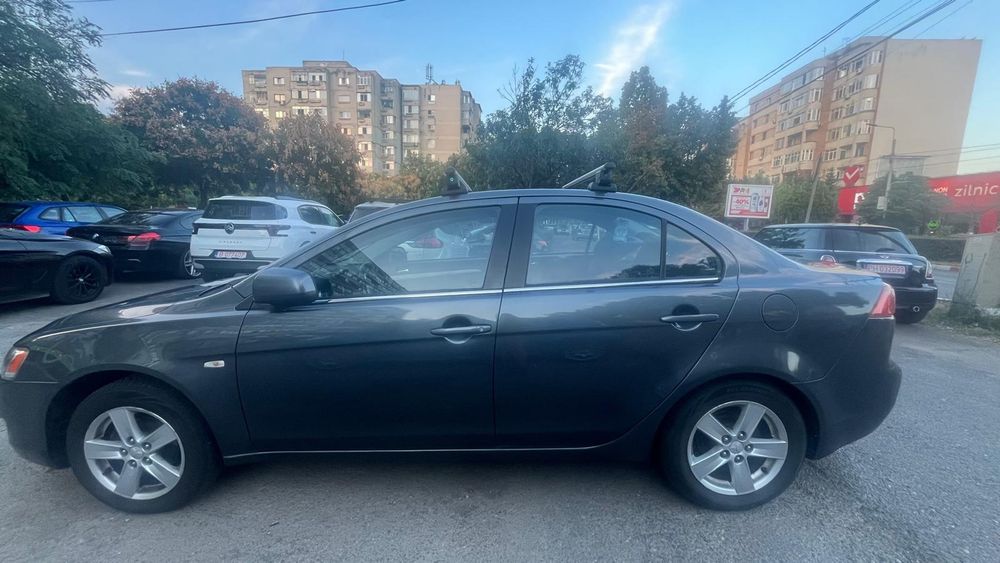 Vand Mitzubishi Lancer