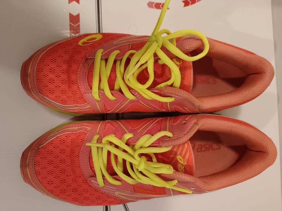 Дамски маркови маратонки