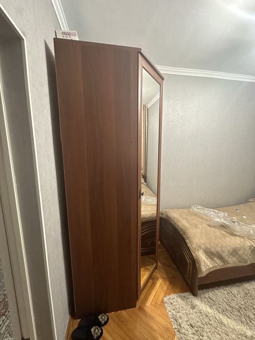 Шифоньер угловой