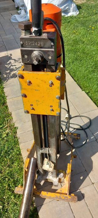 Masina de carotat beton Dr Bender