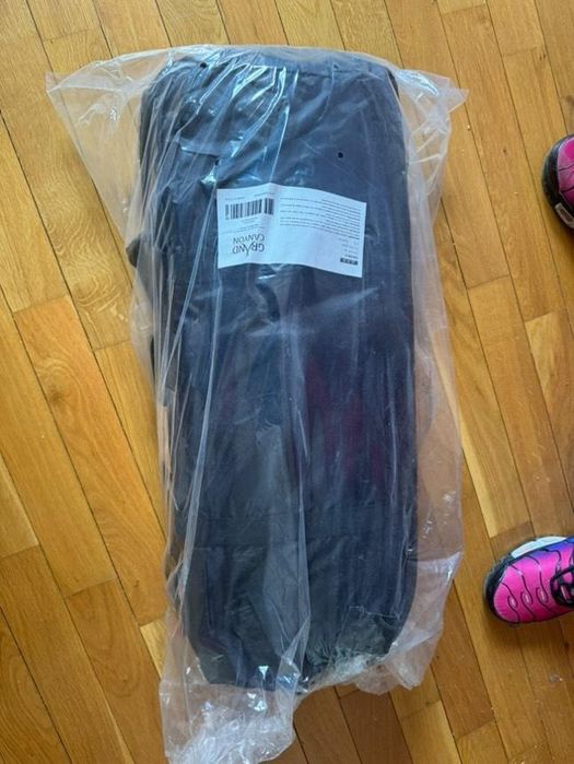 Чисто нова палатка и дюшек