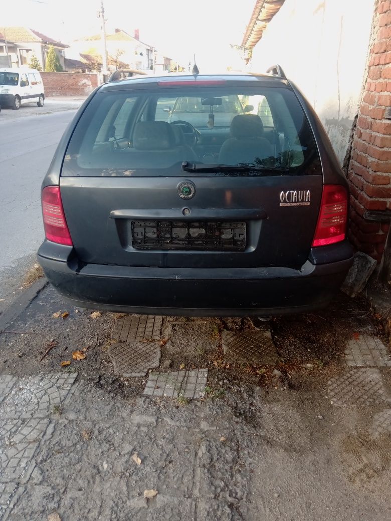 Skoda Octavia 1.8t  на части