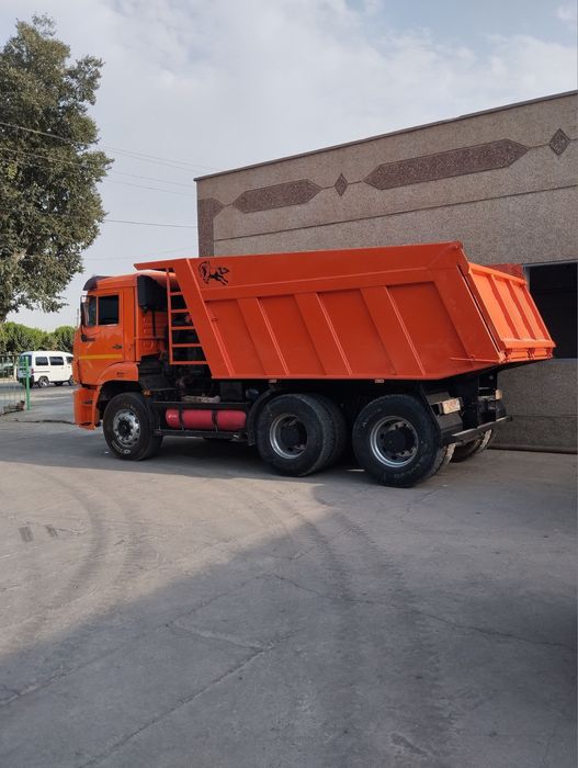 Kamaz 6520 srochne sotiladi