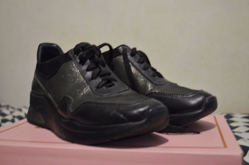 Дамски обувки 37