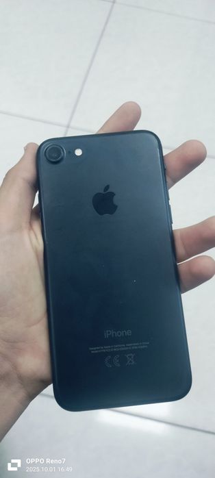 iPhone 7 хорошый