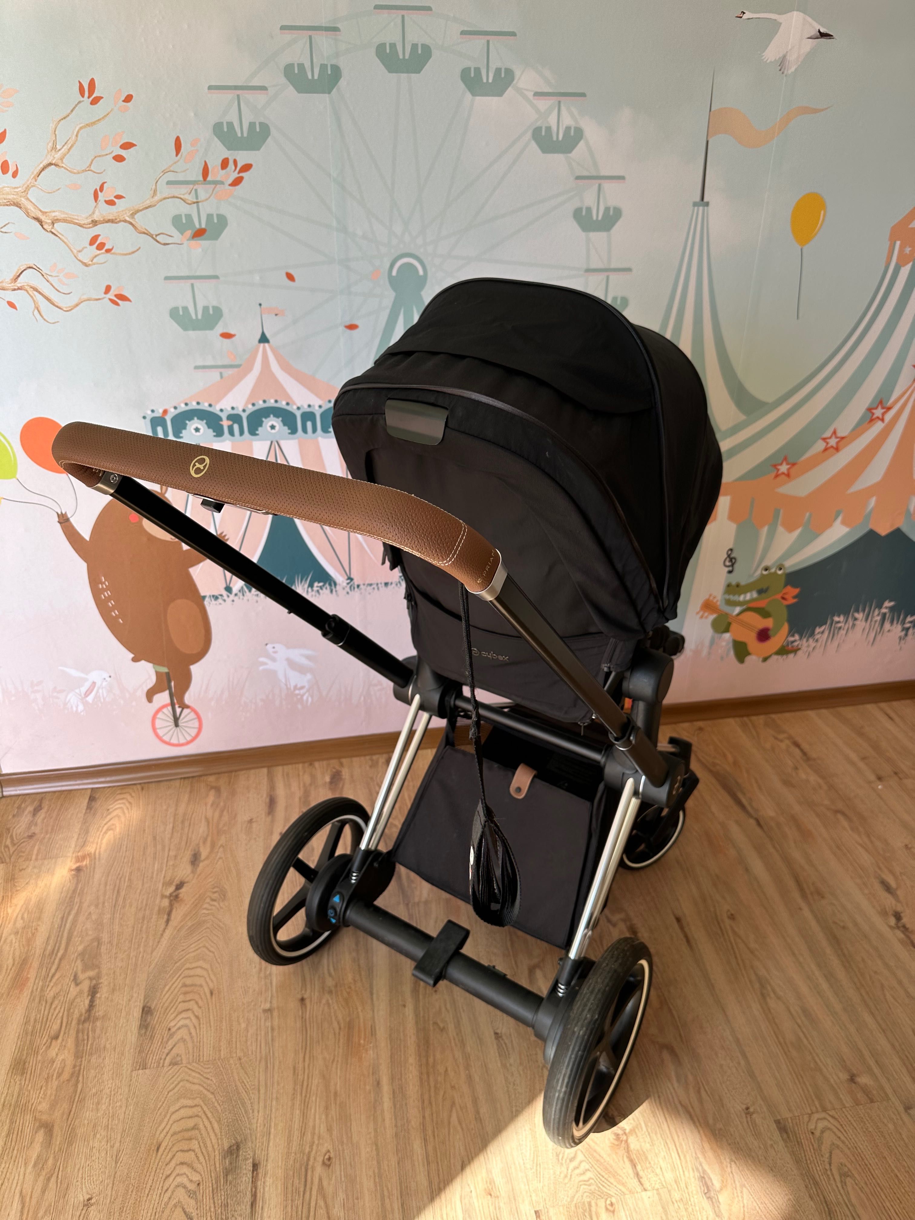 Електрическа количка Cybex e-priam Lux