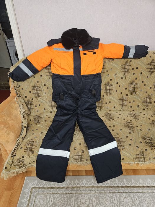 Продам зимний комплект спецодежды, размер  44 - 46, рост 170 - 176 см.