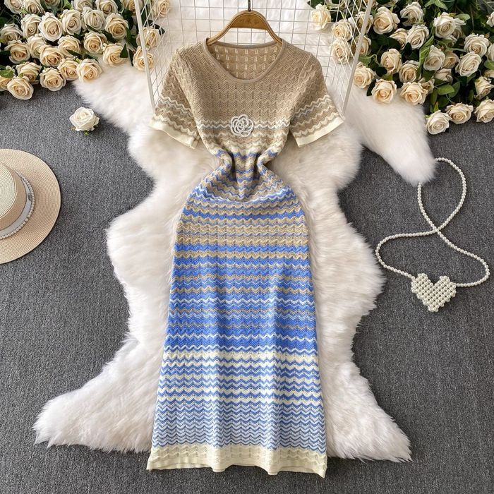 Летнее новое платье