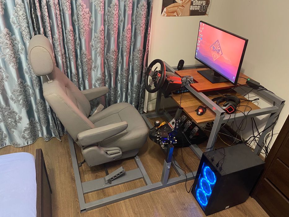 Simulator Caaaalumea + volan logitech g29