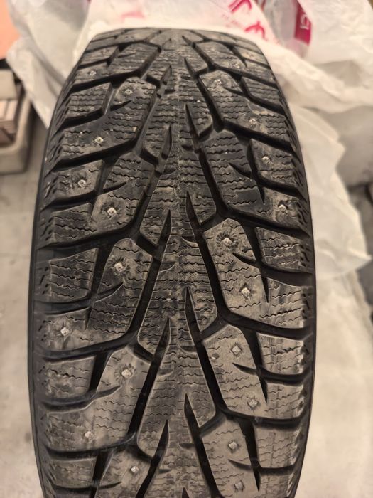 Продам шины Yokohama 225/60/18