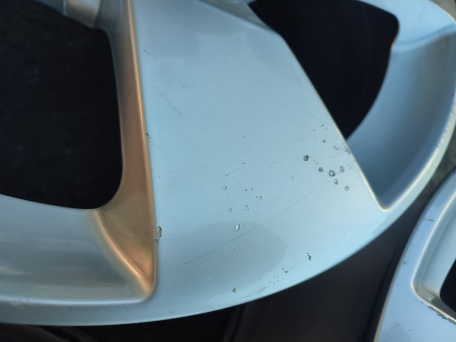 17" оригинални алуминиеви джанти за AudiA3/Skoda Octavia/Vw...