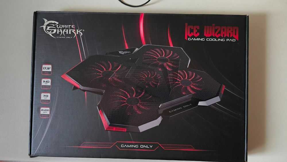 Cooler WhiteShark pentru laptop