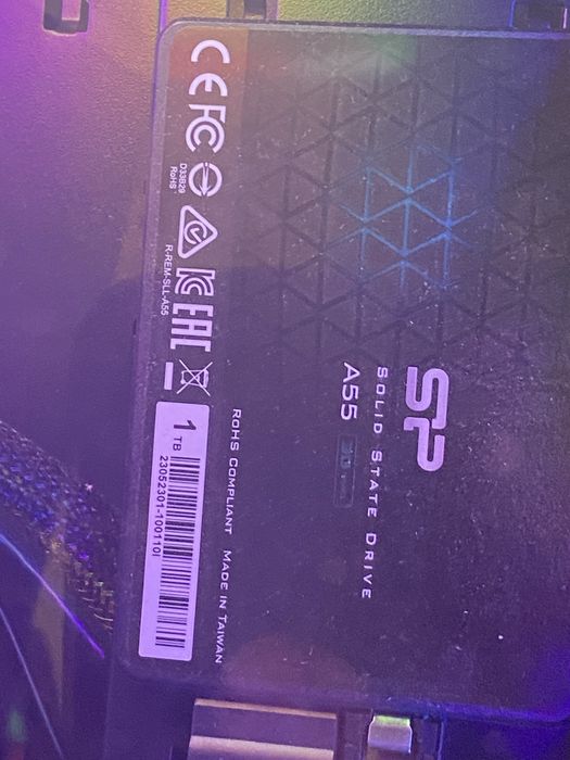 Геймърски компютър + Геймърски микрофон