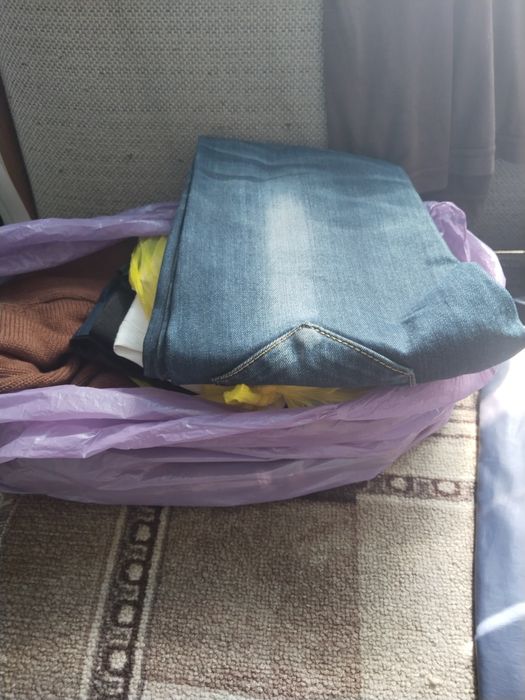 Продам детские вещи