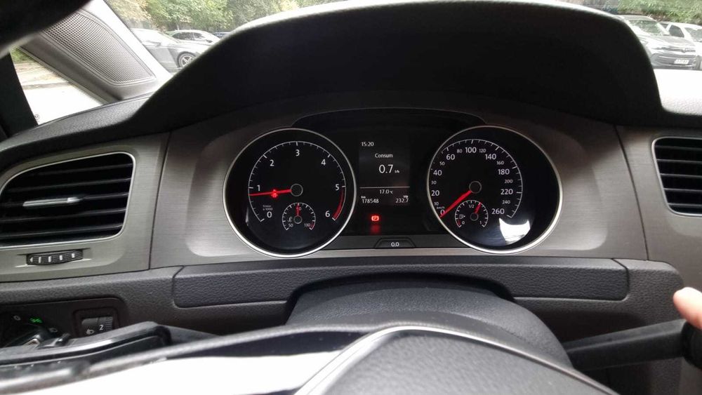 Golf 7 1.6 TDI 110cp Euro 6 - VANDUT