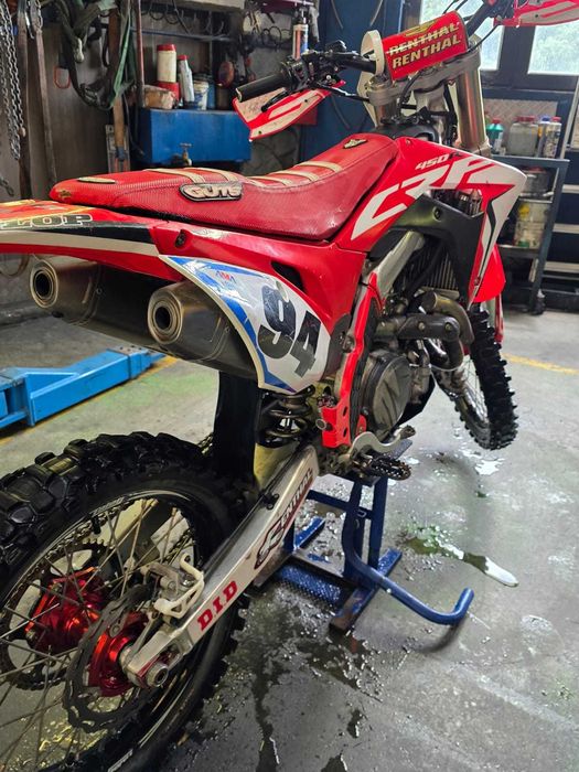 Honda CRF 450R 2020 (Akrapovic,3 Mape De Putere,Full Protectii Carbon)
