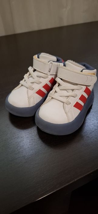 Ghetute Adidas copii