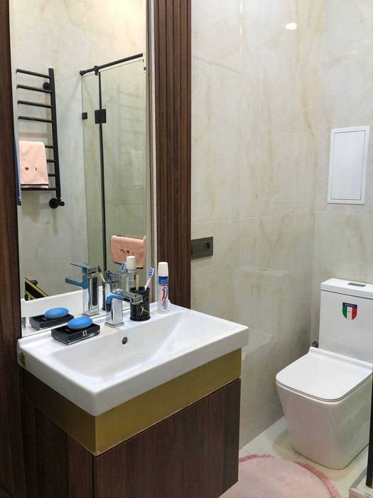 СРОЧНО!! Продается кв в Новостройке на Феруза Ор-р Экобазар 2/1/6 ID13