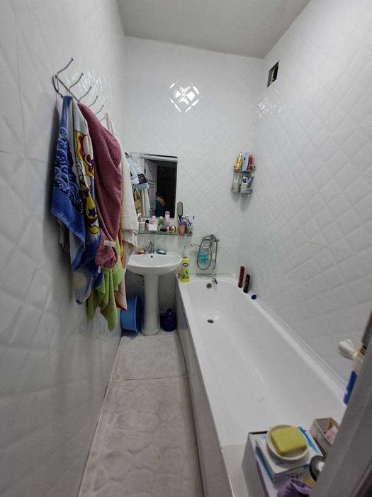 Срочно! 3/5/5 За Северным вокзалом. Ул. Саракульская. 78м2. Балкон 2/6