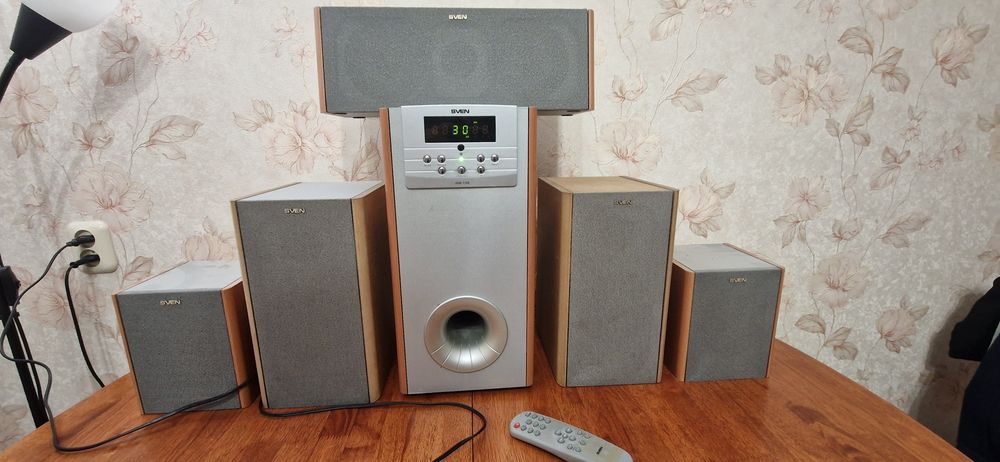 Колонки.Акустическая система SVEN