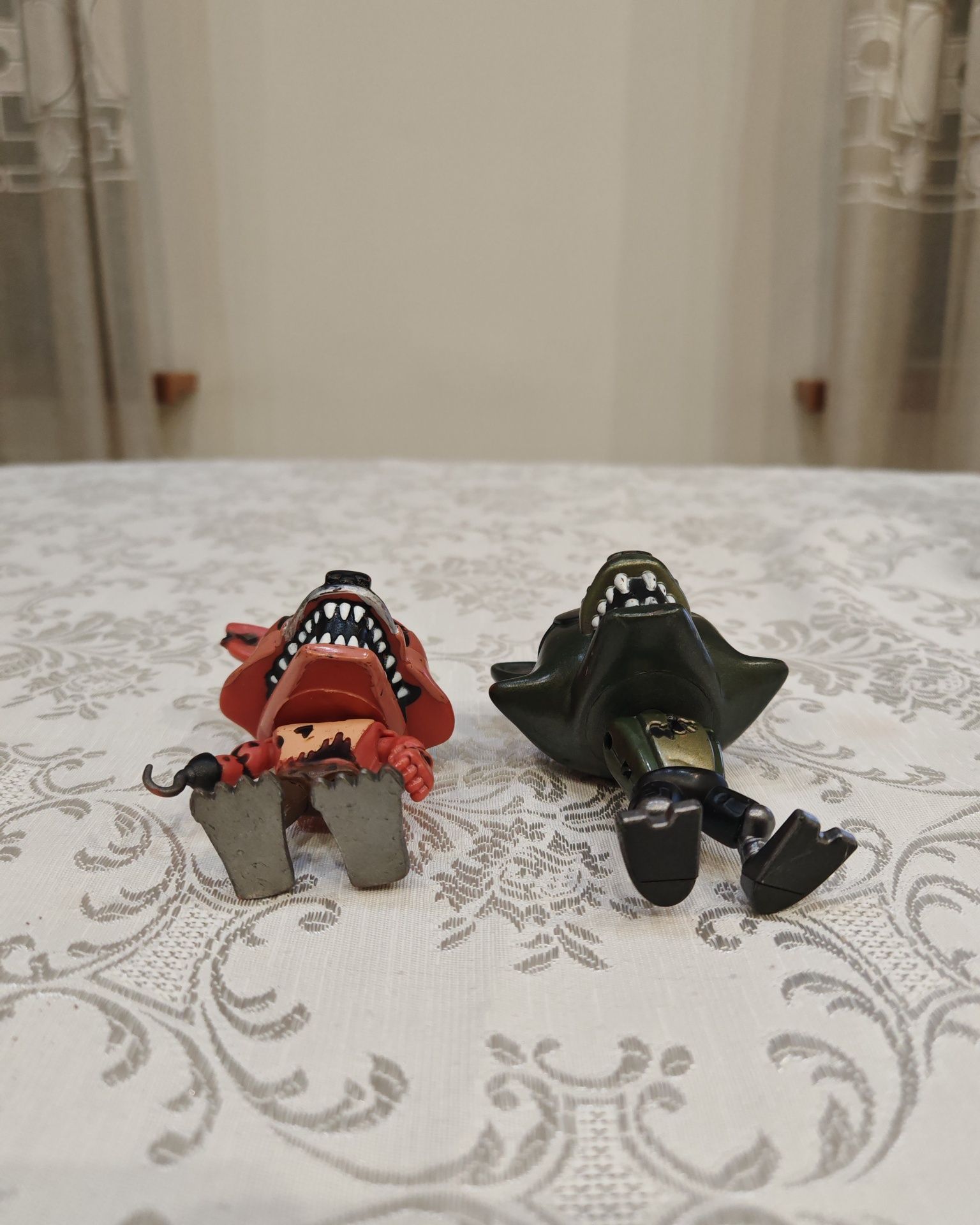 Два Фокси. Funko POP
