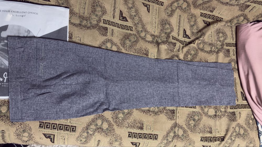 Продам классические брюки